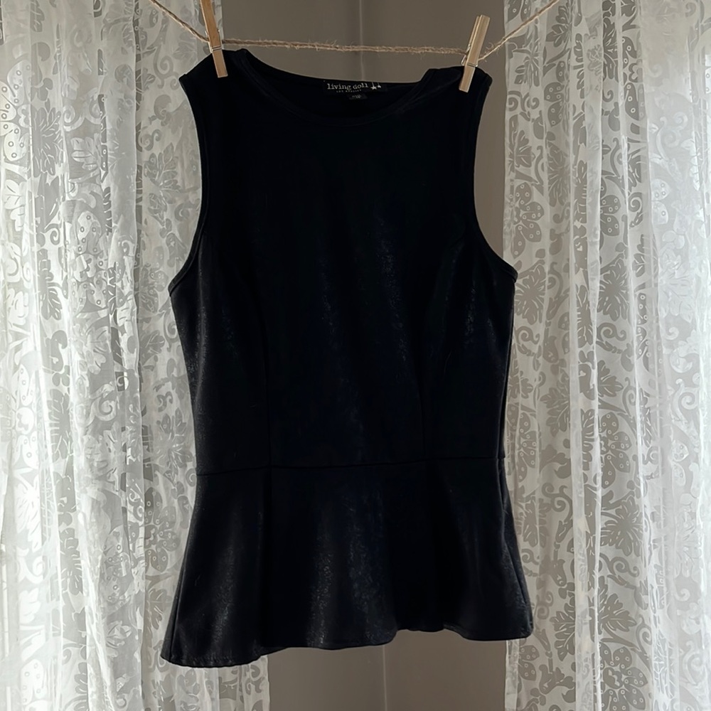 Black Flare Top